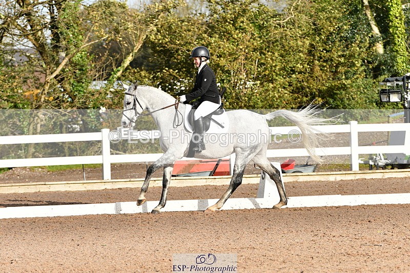 231104A-105405-00175 - Cls 4 Novice 22