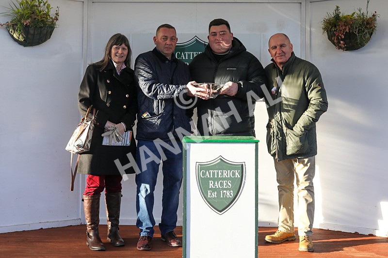 010124-Race 2-Belle Na Bann-3978 - Race 2