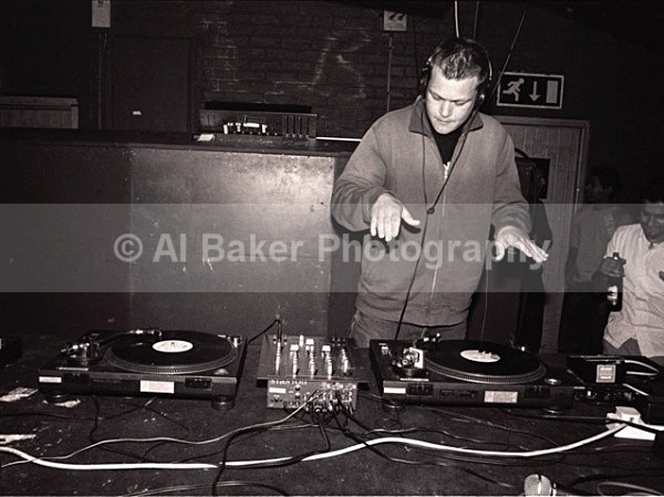 08 benny-live-o - Braintax Exclusive in MCR! @ music box 22.06.02