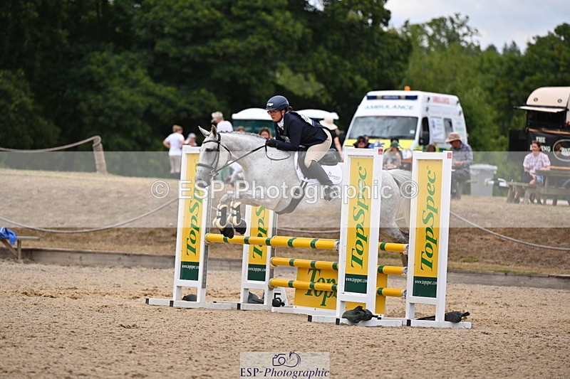 250802A-142747-05888 - F-269-Essie.Barker-BLOODY.NORA