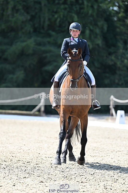 250810A-120958-06222 - 041-Laura.GreenIreldo.L