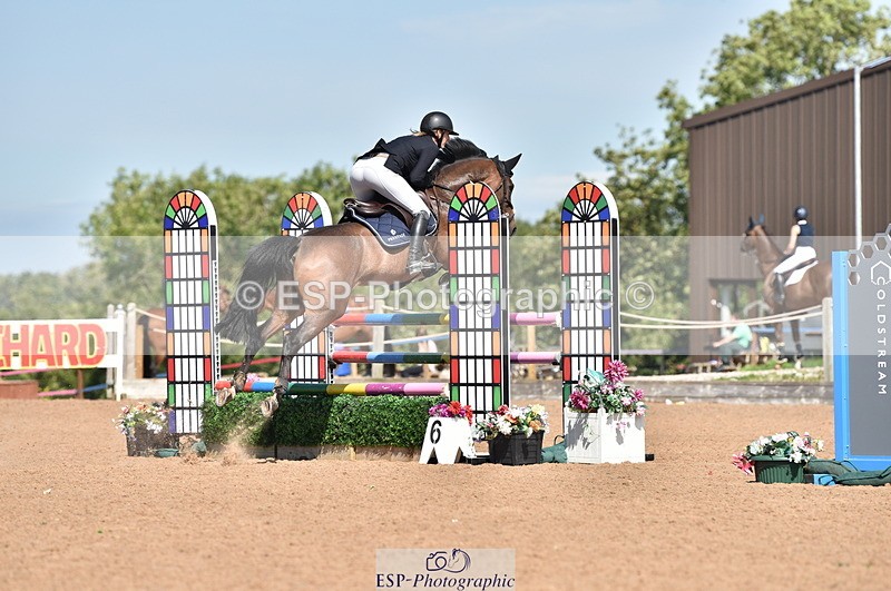 230810A-110948-00805 - Cls 9 Foxhunter