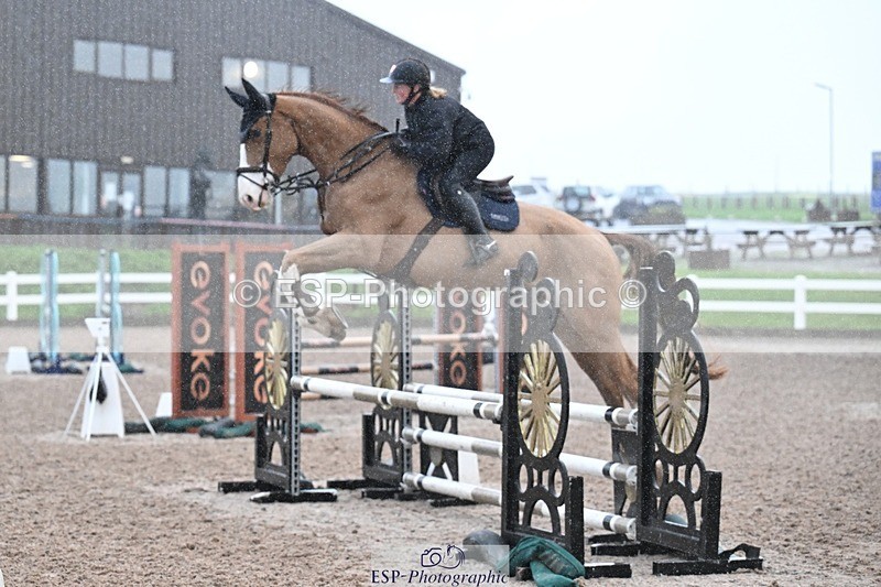 251206-095439-00593 - Cls 9 British Novice
