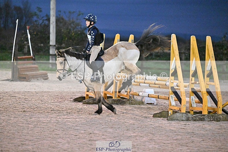 241110-164840-01497 - 90-95cm Arena Eventing