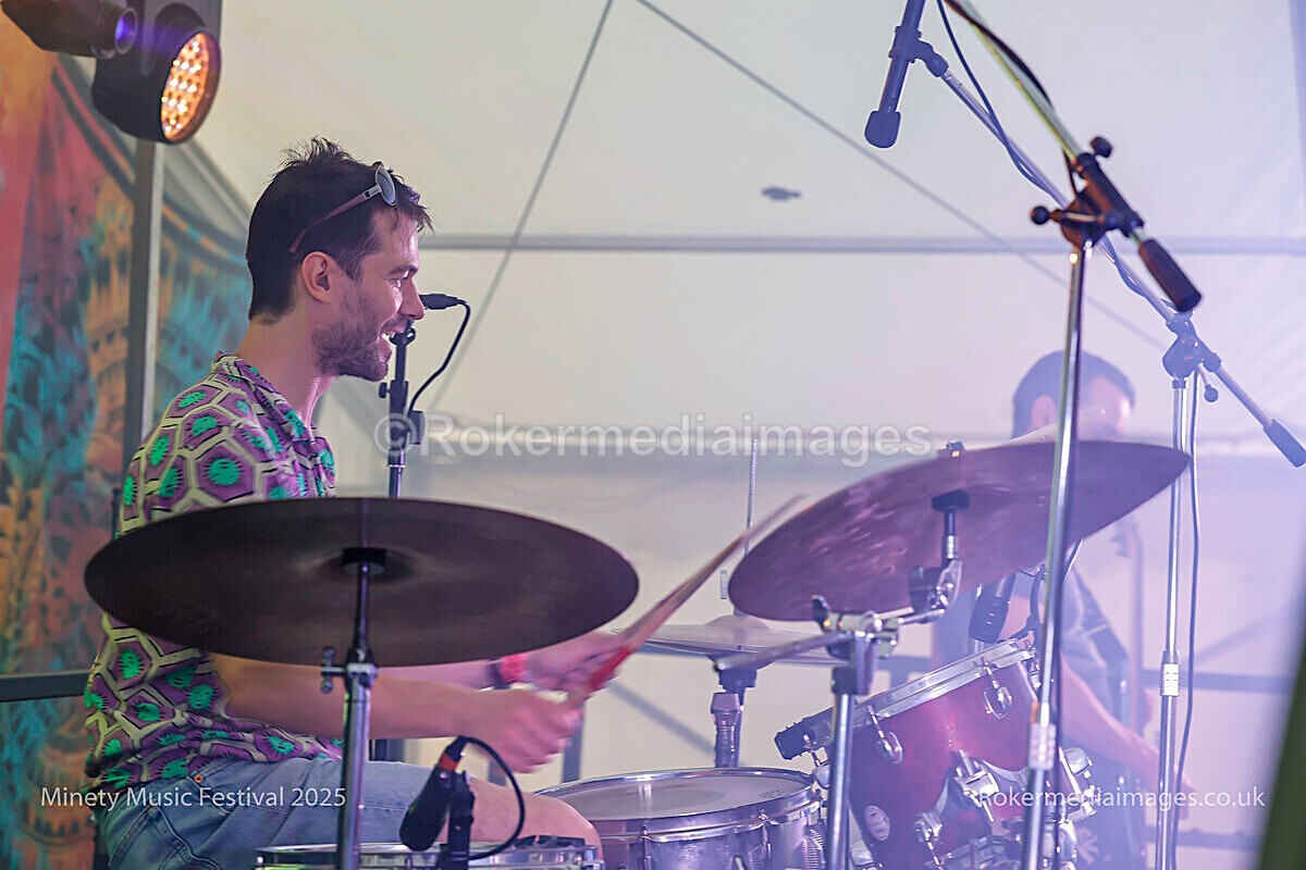 _MGL7550 - MINETY 2025