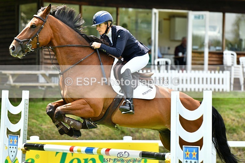 230706-140017-02503 - Cls 2 Foxhunter & 1.20m Open
