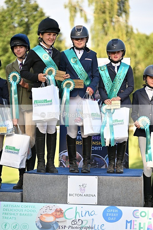 250822A-172919-24637 - Friday Presentations