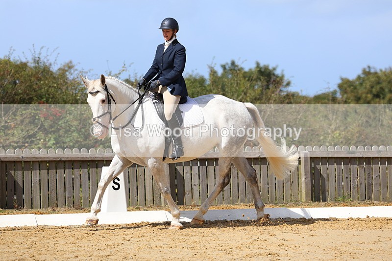 3E7A3735 - Class 8: Novice 6 Section A Championship