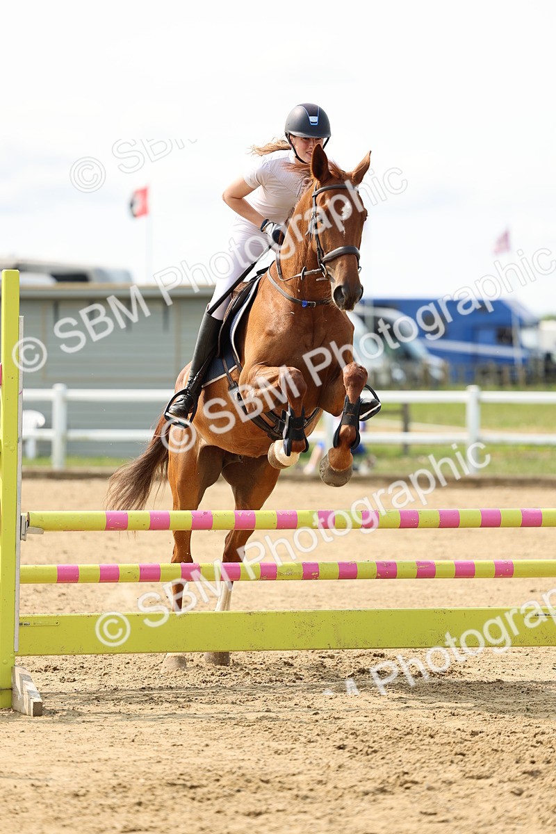 SBM_004282 - Class 16 - Senior British Novice - 90cm