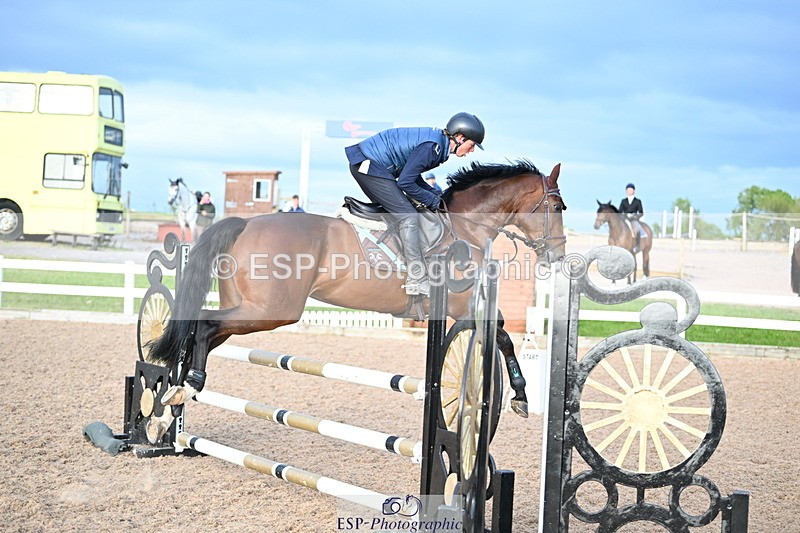 240611A-195209-01453 - 1m