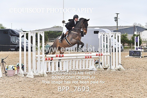 BPP_7693 - CLASS 14 SAT Senior BritiNovice/ 90cm Open