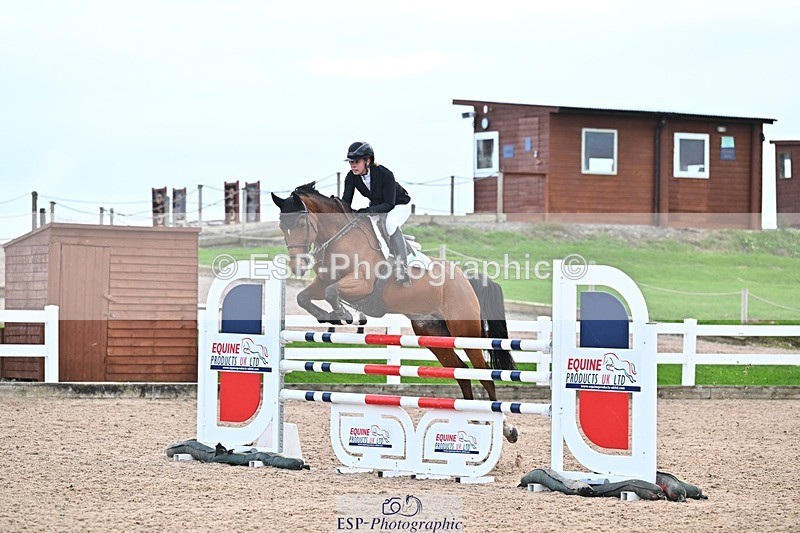 261028-142621-00977 - Foxhunter and 1.20m