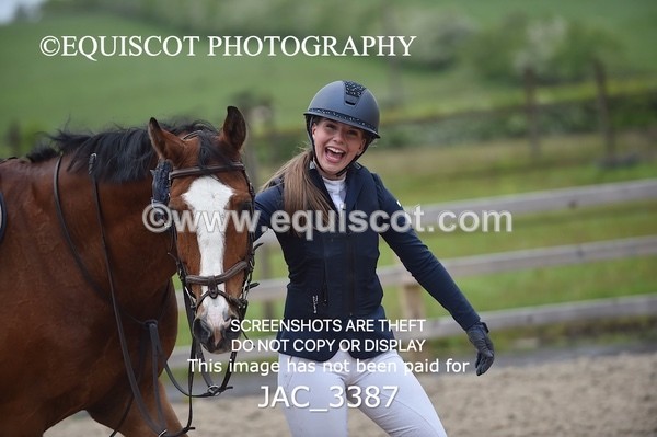 JAC_3387 - CLASS 4 Senior BritiNovice/ 90cm Open