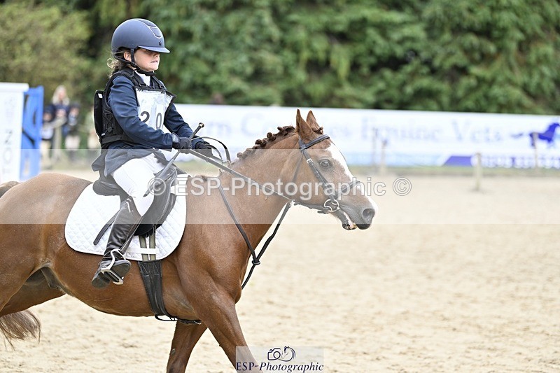 250820A-122145-06343 - Round 1, Start to 1.30pm Break