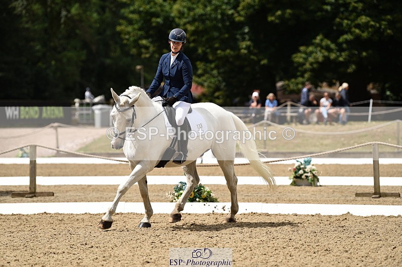 140110A-013002-10940 - 139-Clare.Brown-Tommie.Too