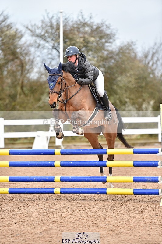 240327A-101326-00088 - Cls 1 British Novice and 90cm Open