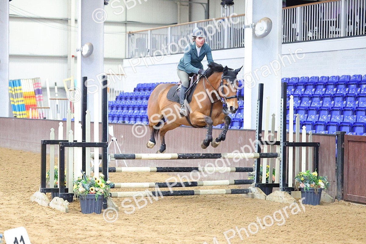 SBM_009598 - Class 20 - Senior British Novice/ 90cm Open - First Round (0.90m)