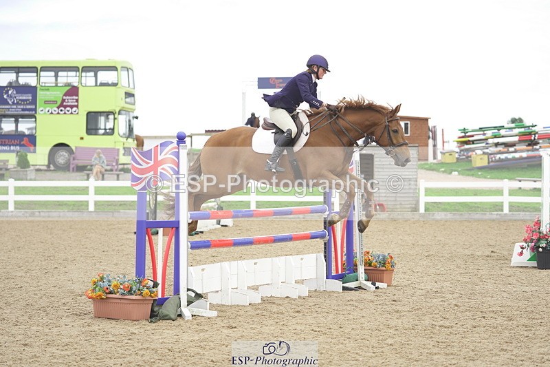 230810A-134012-02482 - Cls 4 1.05m Amateur Quali