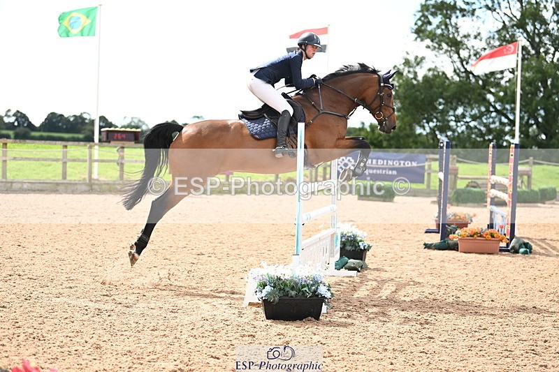 240912A-125605-01583 - Cls 3 Snr Foxhunter