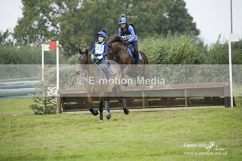  WWHT 171021 2014 - Novice Pairs (0.80m)  17/10/21
