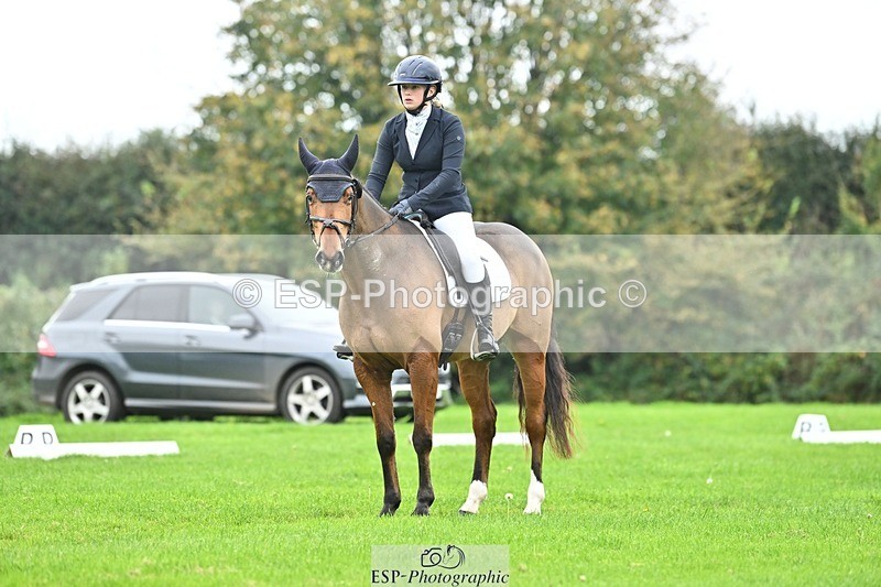 241024-134143-04184 - 328-Zara.Head-FOURFIELDS.LOVEHEART