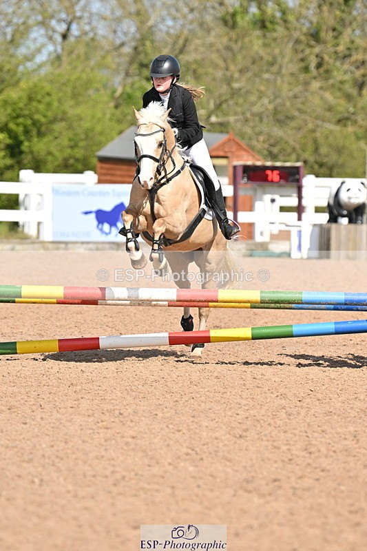 240504A-102713-00380 - Cls 12 & 13 Club & Schools 60cm