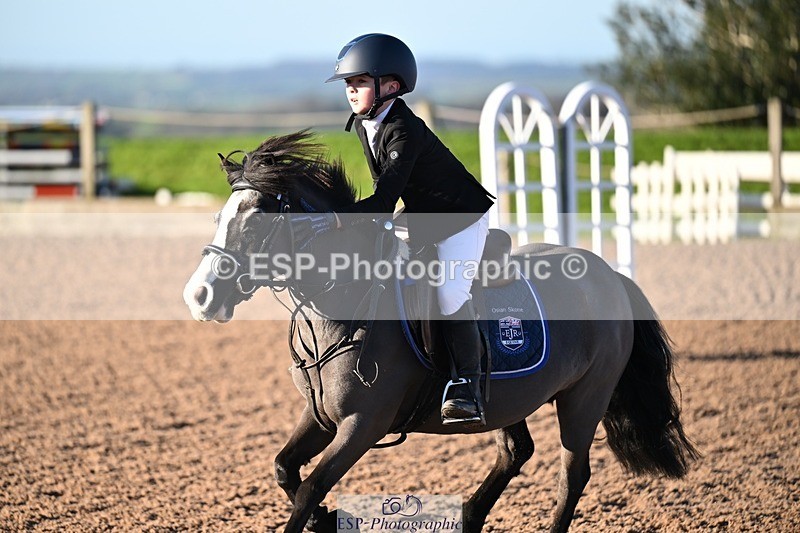 251130-101218-01314 - Cls 18 50cm Clear Round