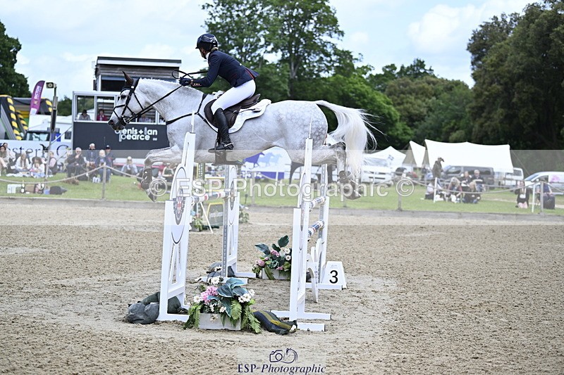 250525A-102114-15337 - A-051-Jemima.Howden-VAN.KAUNITZ