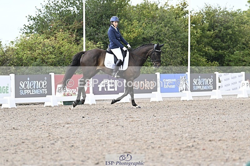 250907-103407-06278 - 027-Amanda.KingInvincible