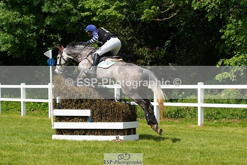 230528-134112-17428 - 461-SAUNDERSCOURT_AMBASSADOR-Adam_Trew-XC