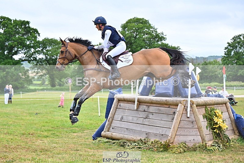 250524A-112609-09537 - B-364-Yasmin.Ingham-KINDA.CORVETTE