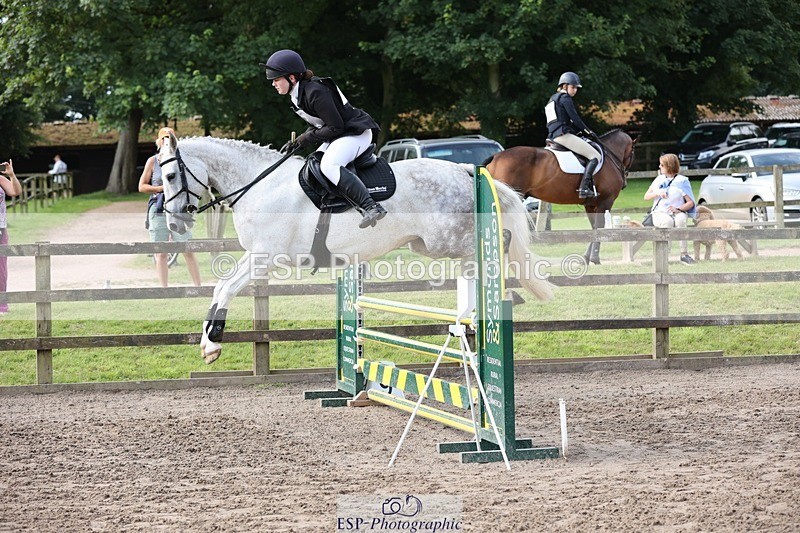 240803-094110-00115 - 003-Tabby_McKiernan-COSMIC_LADY