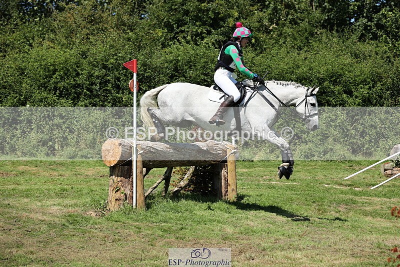 240811A-141449-04655 - 157-