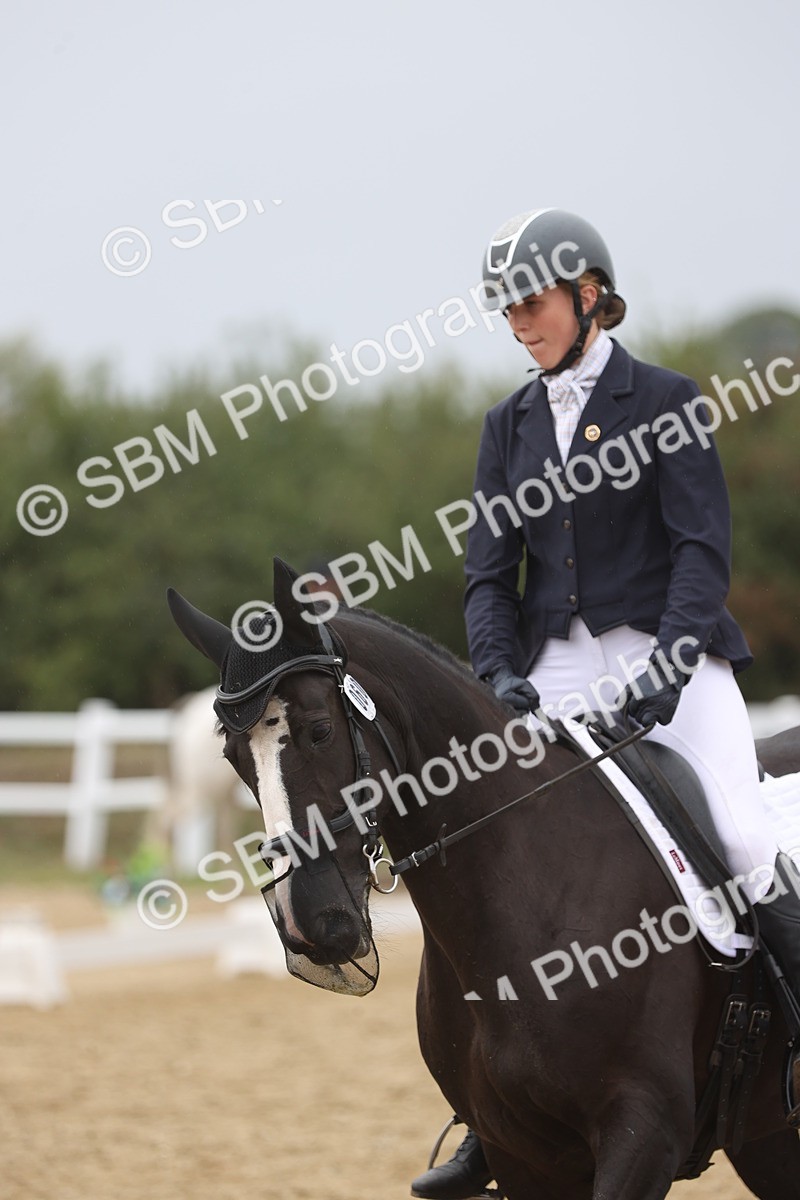 SBM_004375 - Class 9 - Novice 3 Champs