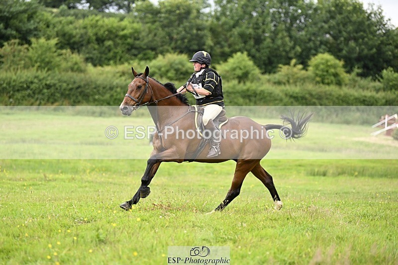 240630-144307-01971 - 836-Katie_Hoare-Maskerade