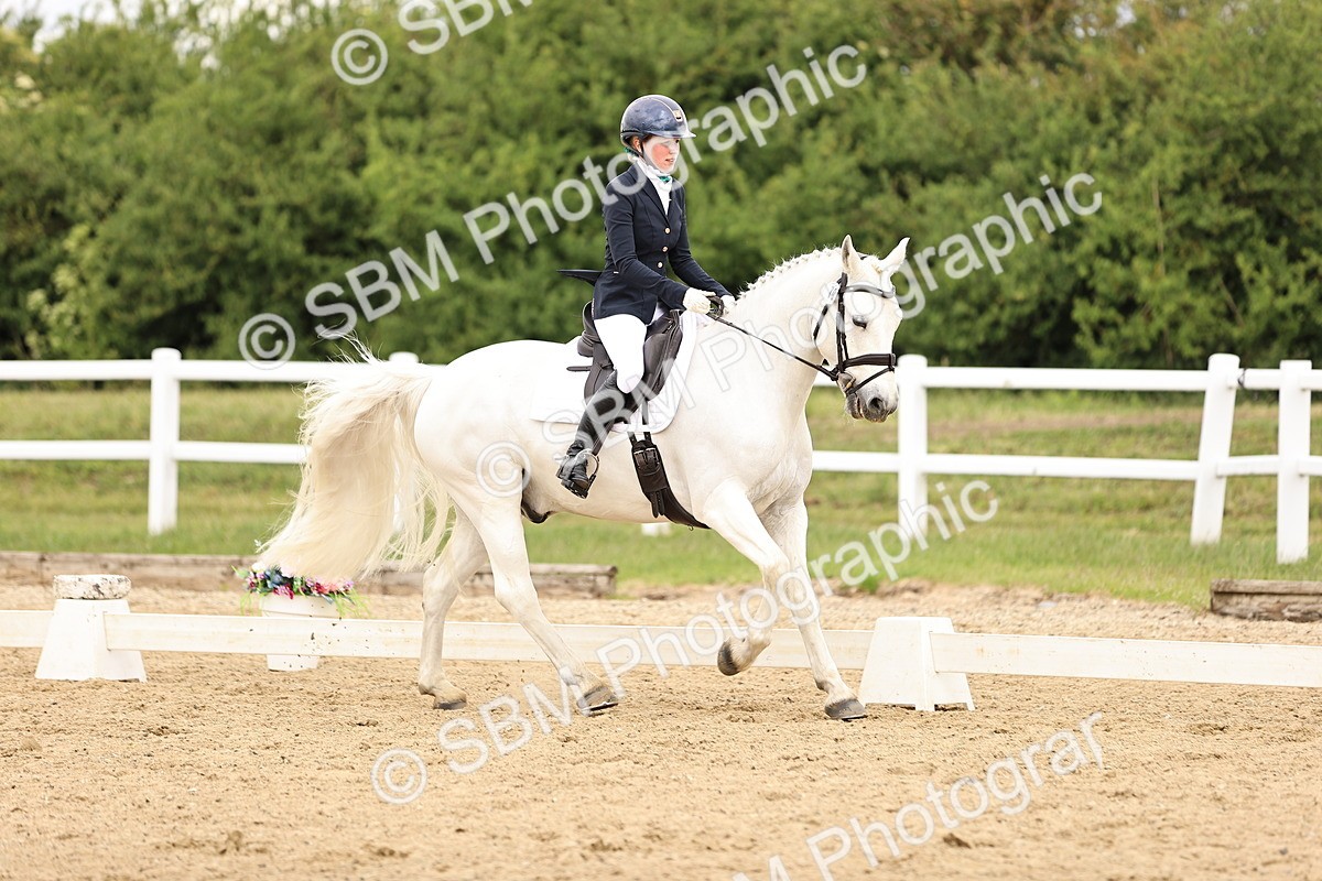 SBM_002873 - Class 2 - Novice 4 - 12.00-13.10