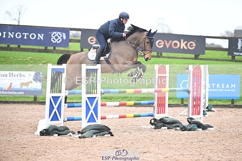 260121-130506-00340 - Snr Newcomers 1.10m