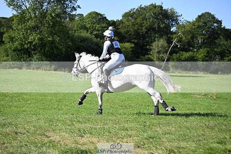 240811A-171745-06831 - 462-