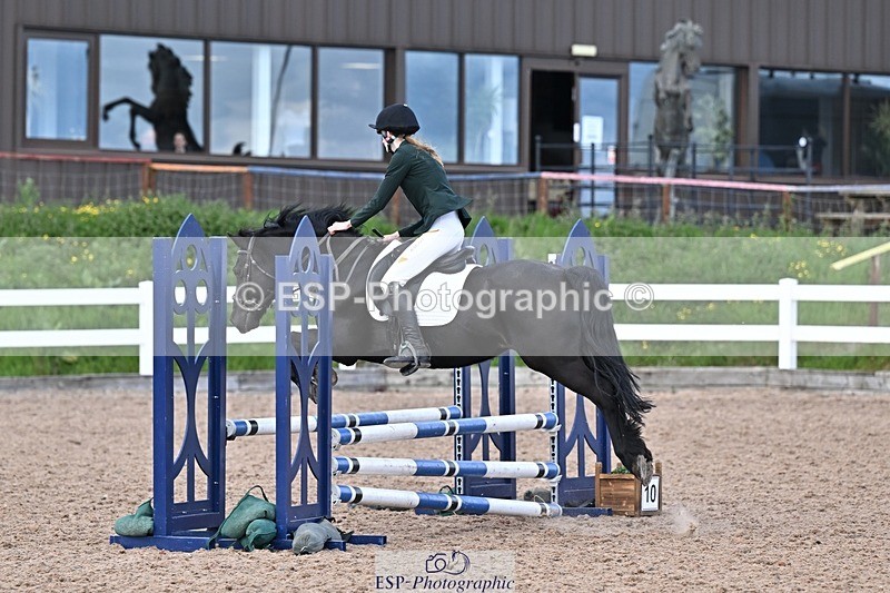 260512-163341-00143 - 70cm Classes