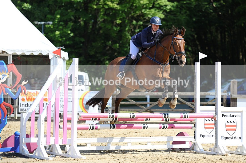 3E7A5614 - Class 4: Senior BN/90cm open