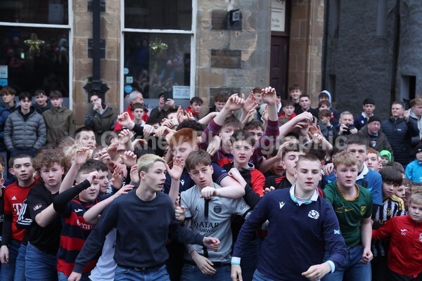 DAD_0555 - Christmas Boys Ba'