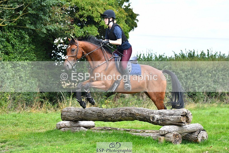 230817-142437-03014 - Abbie's 2nd Group - XC