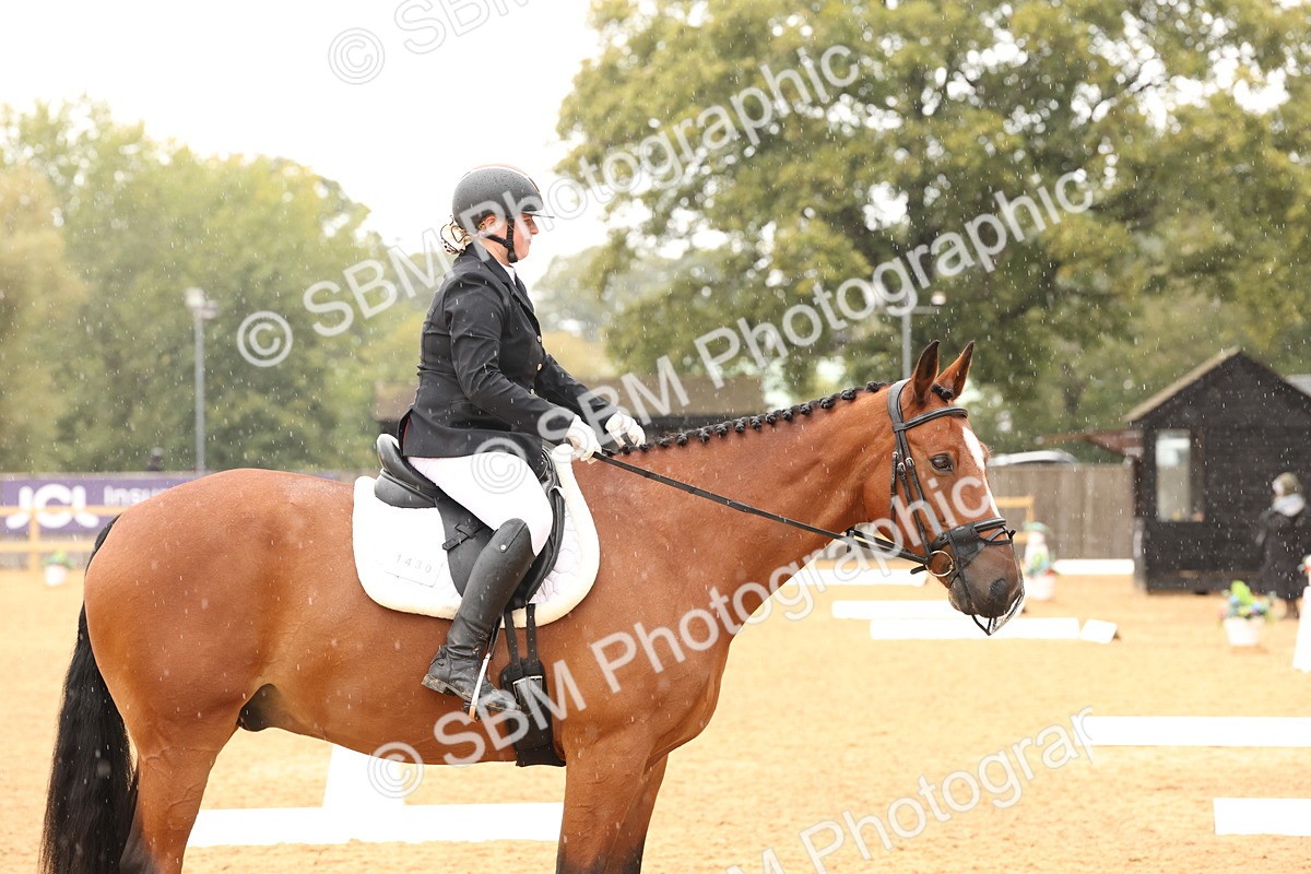 SBM_44102 - D6 - Small Tour Championship Intro 4