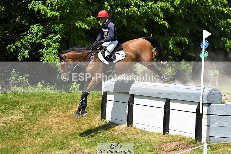 230527-142826-09922 - 327-ROMANTIC-Rosie_Fry-XC