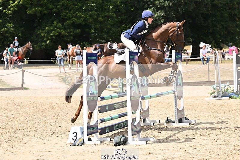 250802A-134540-03384 - D-155-Bethan.ODell-RED.VICO