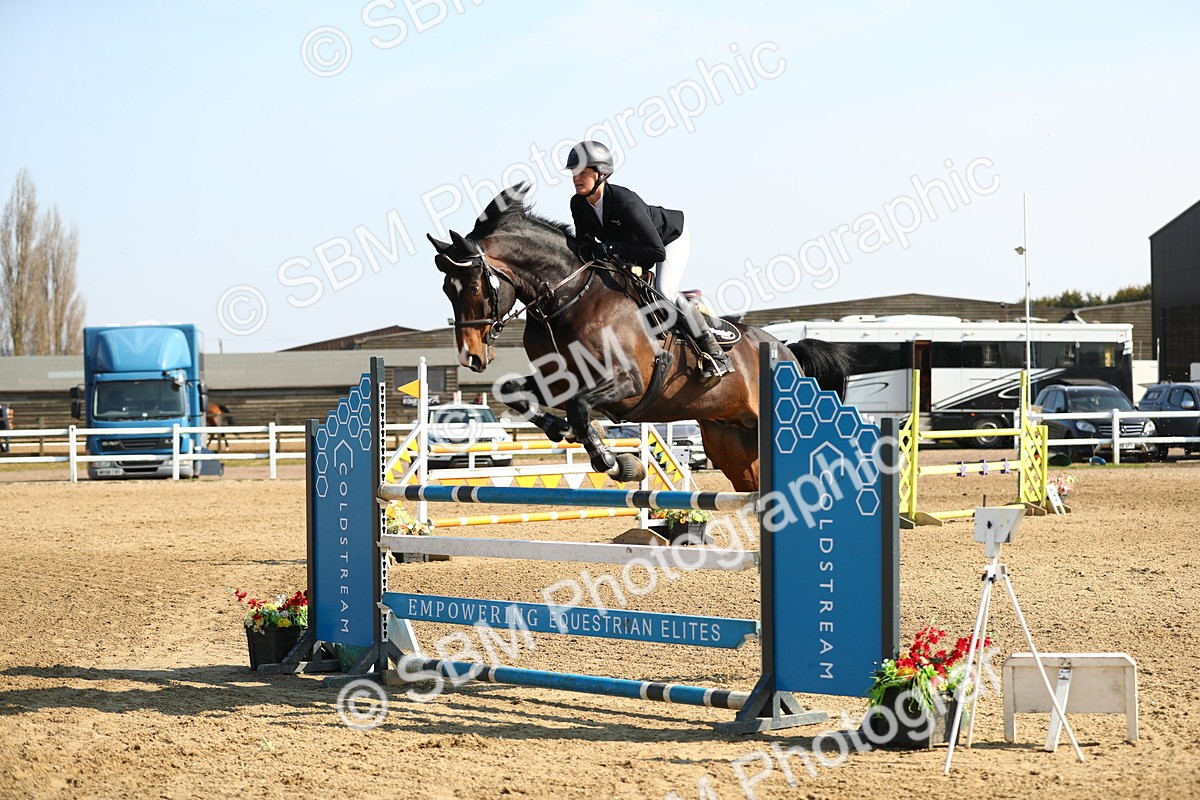 SBM_001381 - Class 5 - Senior Foxhunter - 1.20m
