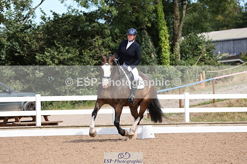 240816A-122456-04434 - 147-Abby.Hayes-Rathnagrew.Pride