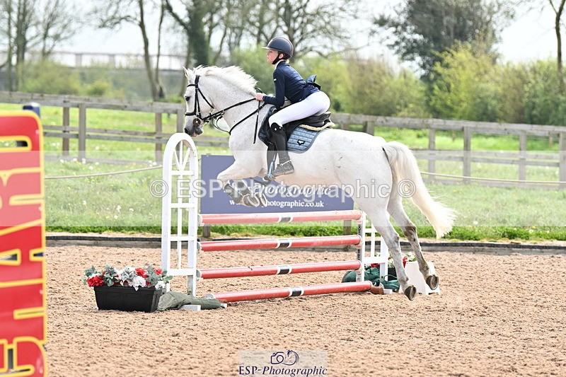 240506A-110327-08382 - Cls 3  Pony Discovery & 90cm Open