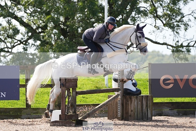 250913-134535-07240 - Cls 17 Chard 1.10m Speed Derby