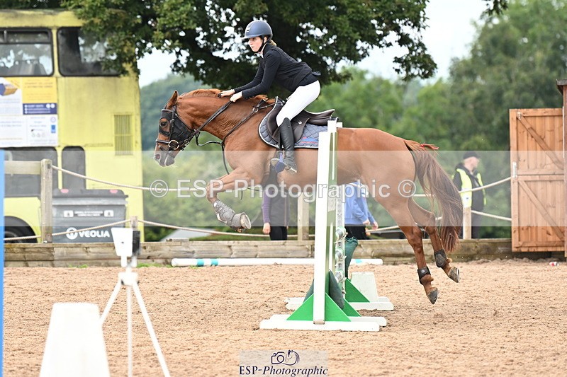 240908A-130912-03918 - Cls 15 U21 Intro 90cm-1.00m  Team Comp